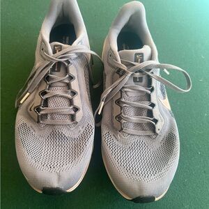 Nike Women's blue running Sneakers